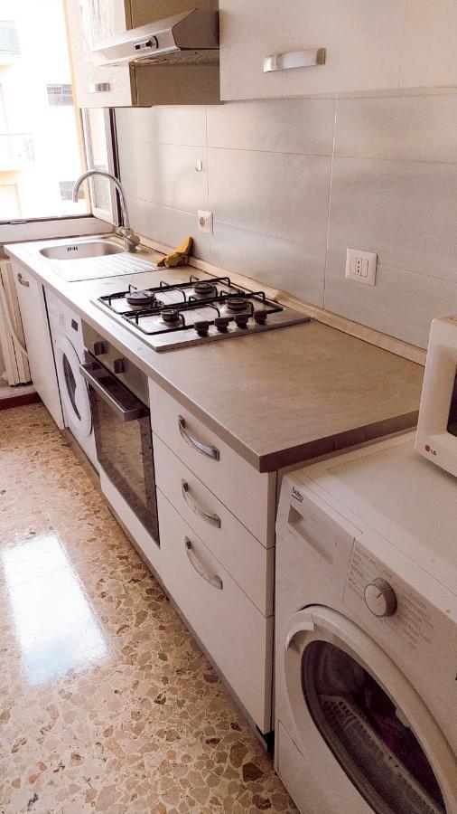 Euro House Hostel Modena Ngoại thất bức ảnh